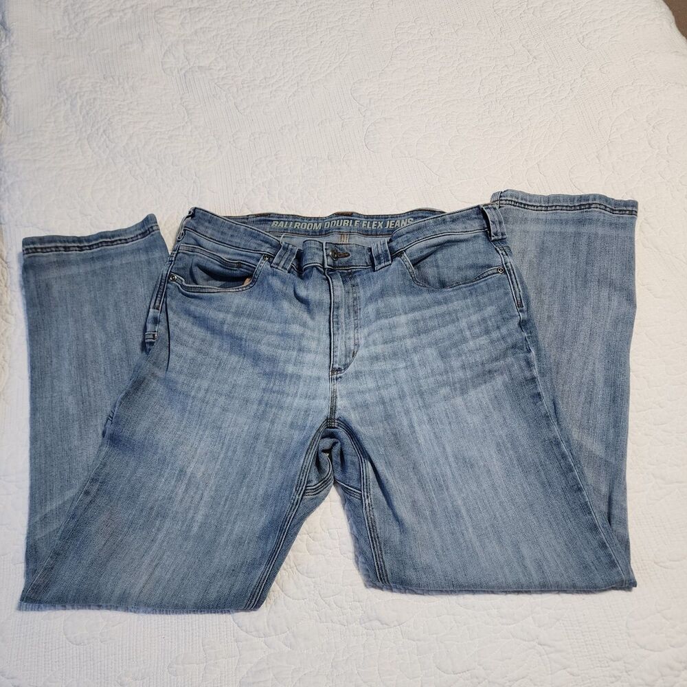 Duluth Men's Ballroom Double Flex Standard Fit Light Wash Denim Jeans 38 x 32